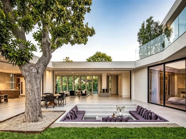 Luxury Multi-Unit Coastal Residential Villa Community Luxury Multi-Unit Coastal Residential Villa Community